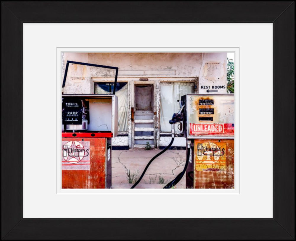 Old Sad Songs Photography - Harper's in Classic Black Frame