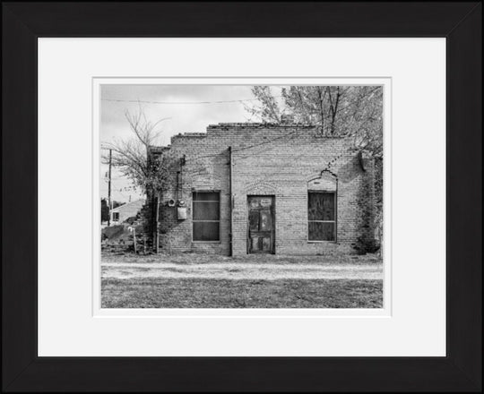 Old Sad Songs Photography - Little Town Big Heart in Classic Black Frame