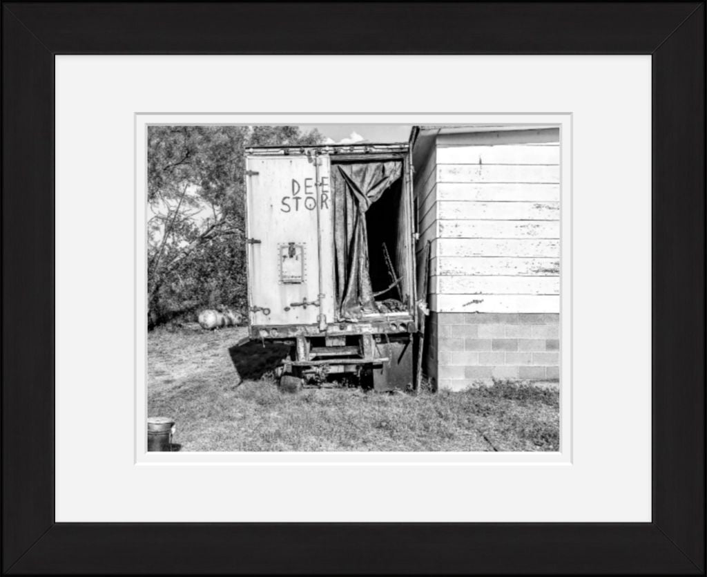 Old Sad Songs Photography - Dee Stor in Classic Black Frame